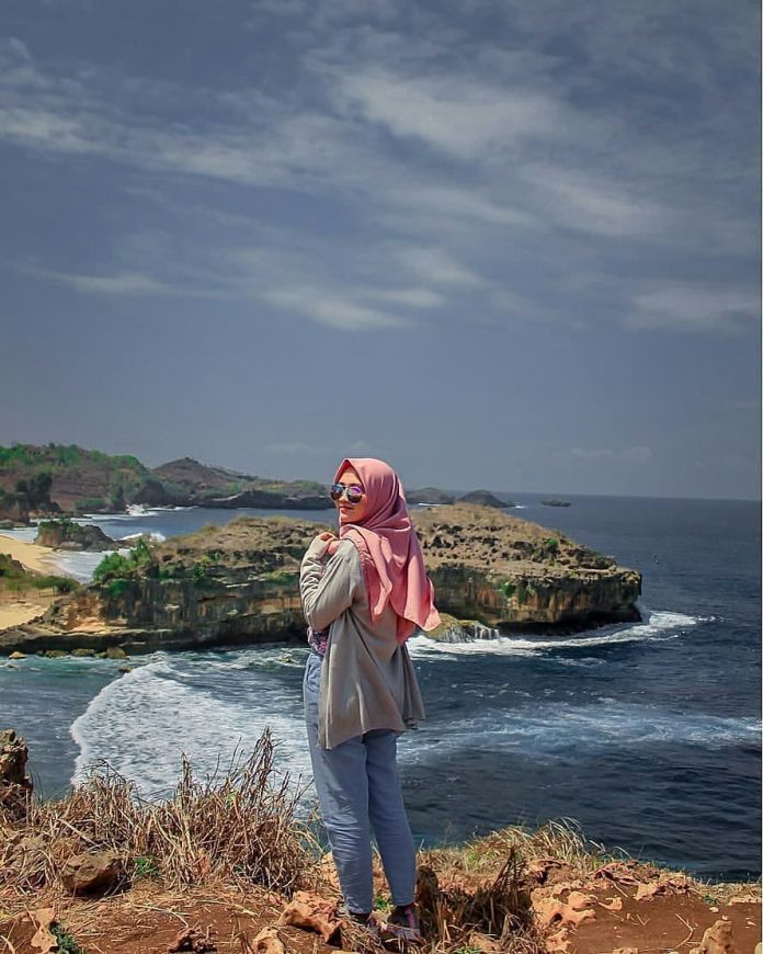 Pantai Kasap Di Pacitan Keindahan Raja Ampat Di Jawa Timur Portal