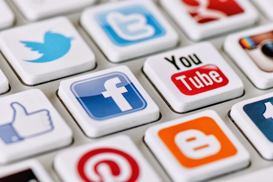 Stop Kecanduan Media Sosial dengan Tips Ini