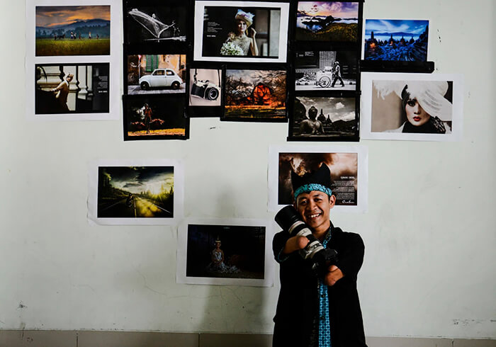 Achmad Zulkarnain: Fotografer yang Memotret dengan Mulutnya