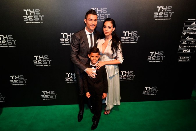 Congratulations! Cristiano Ronaldo Dianugerahi Anak Perempuan