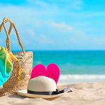 Tips Liburan Unik Anti Ribet Saat Traveling ke Pantai-c over