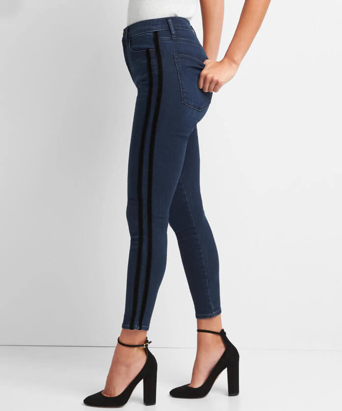 Brand-Brand Jeans Tawarkan Ukuran untuk Cewek Mungil
