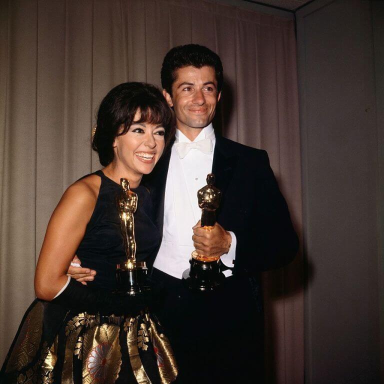 Bernostalgia, Rita Moreno Kenakan Kembali Gaun Oscar Tahun 1962