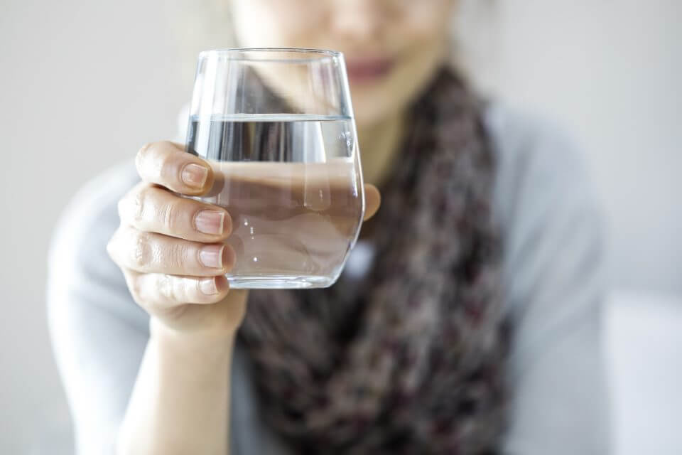 Malas Minum Air Putih? Ketahui Dampak Buruknya Seperti Berikut