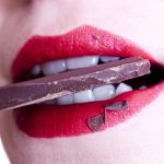 MAC Cosmetics Akan Meluncurkan Lipstik Beraroma Makanan Manis