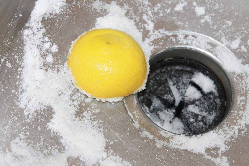 4 Manfaat Lemon sebagai Alat Pembersih Rumah Natural dan Alami