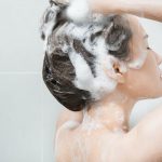Seberapa Seringkah Kita Seharunya Mencuci Rambut-cover
