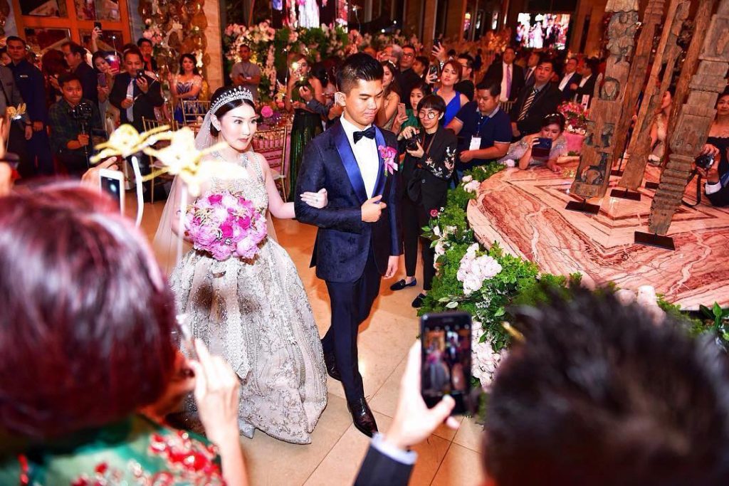 Potret Kemewahan Pernikahan Crazy Rich Surabaya, Jangan Sampai Menganga!