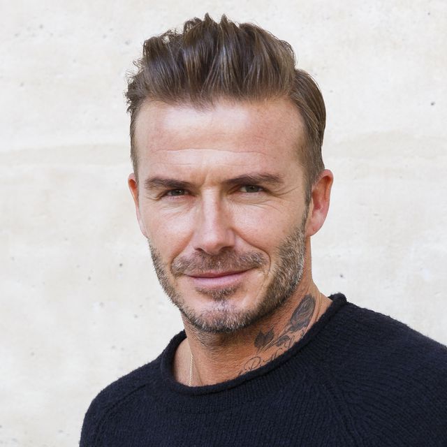 David Beckham Gunakan Eyeshadow Hijau dalam Cover Love Magazine!