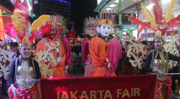 Meriahnya Parade Carnaval Jakarta Fair Kemayoran 2020 