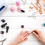 Kamu Tak Akan Meni Pedi di Salon Lagi Setelah Tahu Alat-alat Mudah Ini-cover