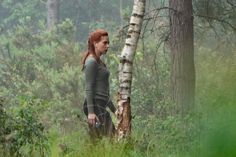 Scarlett Johansson Terlihat di Lokasi Syuting Black Widow, Pertanda Adanya Prequel?