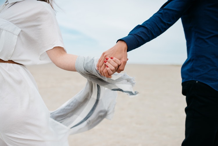 7 Tanda Kalau Hubunganmu Tidak Akan Berlanjut ke Pernikahan