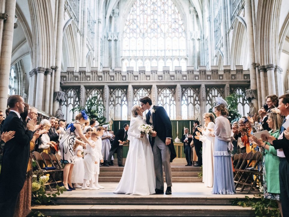 Pernikahan Mewah Ellie Goulding dengan Caspar Jopling, Bak Keluarga Kerajaan