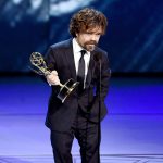 Emosional, Peter Dinklage Cetak Rekor Dengan Trofi Aktor Pendukung Untuk ‘Game of Thrones’