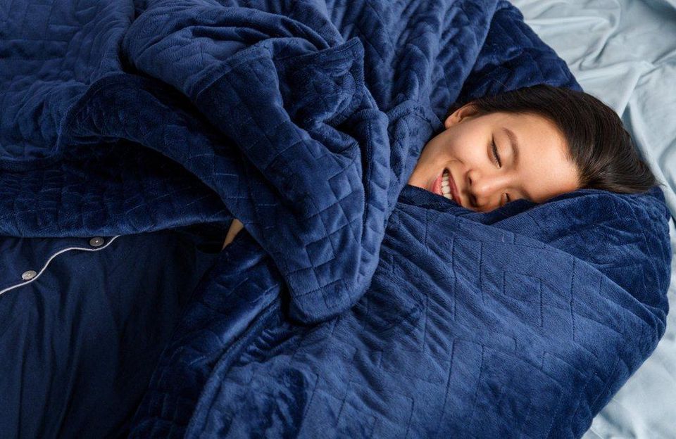 Segala yang Penting Diketahui Tentang Weighted Blanket, Metode Self-Care  Terbaru yang Mampu Atasi Stress - Portal Wanita Muda