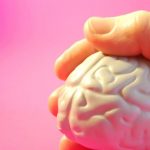 Implan Otak Berpotensi Membuka Akses Pikiran Pada Perusahaan