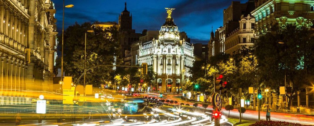 Telusuri Malam di Madrid, Kenali Ibu Kota Eropa Lebih Dalam