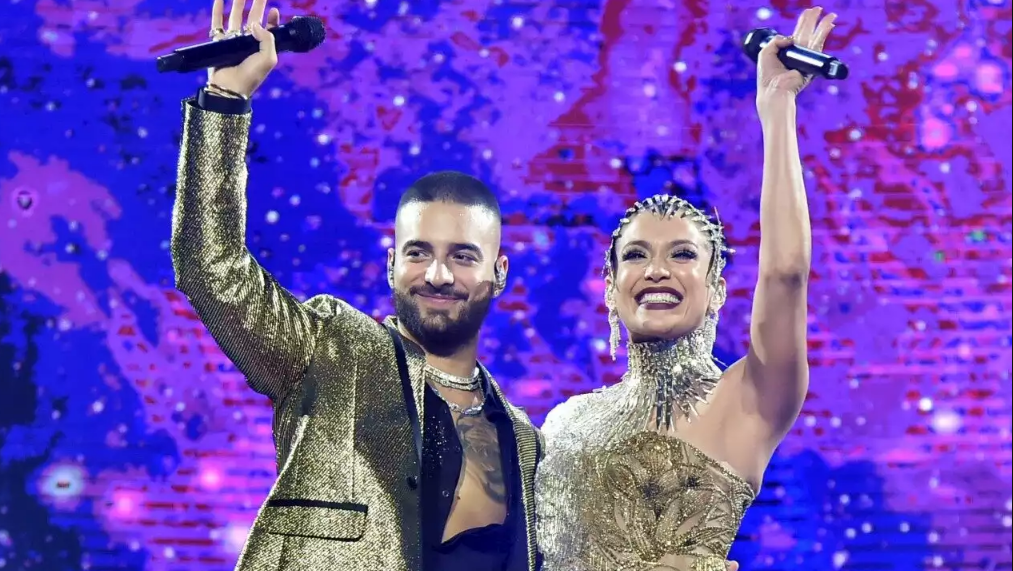 Kemunculan Mengejutkan Jennifer Lopez di Konser Maluma