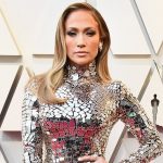 Jennifer Lopez Ajarkan Kemandirian pada Putrinya Melalui Film Hustlers