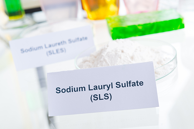 Apakah Sodium Lauryl Sulfate dan Amankah untuk Digunakan?