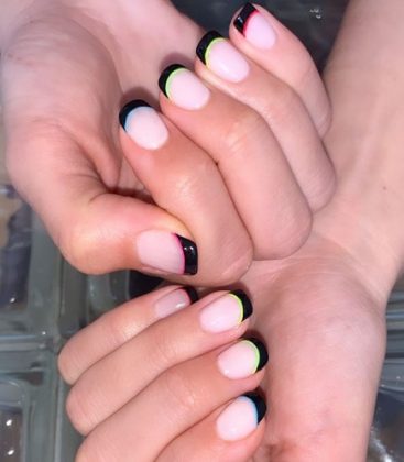 Inspirasi Nail Art yang Cocok Untuk Kuku Pendek Kamu - Portal Wanita Muda