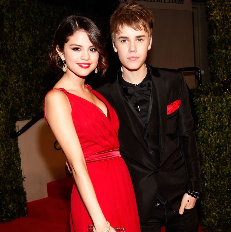 Lagu “Feel Me” Dari Selena Gomez Luapan Perasaan Akan Hubungan Justin Bieber-Hailey Baldwin