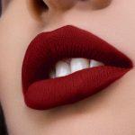 Cara Cerdas Menggunakan Lipstik Cair Hingga Tetes Terakhir, Tidak Ada yang Terbuang Sia-sia