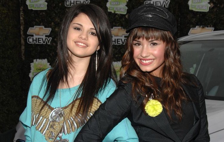 Demi Lovato Akui Tak Lagi Berteman Dengan Selena Gomez