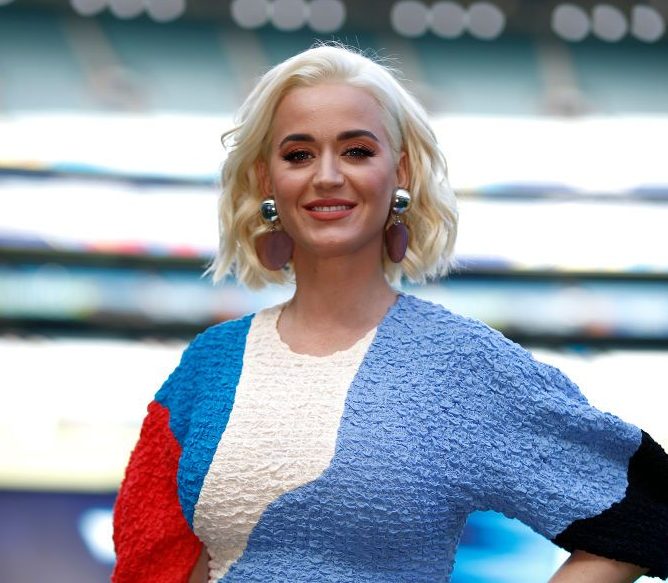 Katy Perry dan Orlando Bloom Akan Memiliki Anak Perempuan!