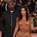 Kim Kardashian dan Kanye West “Sering Berdebat” Selama Karantina Bersama