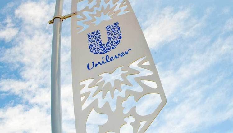 Menyusul Unilever, L’Oreal Mulai Hapus Kata “Mencerahkan” dari Produk dan Iklannya