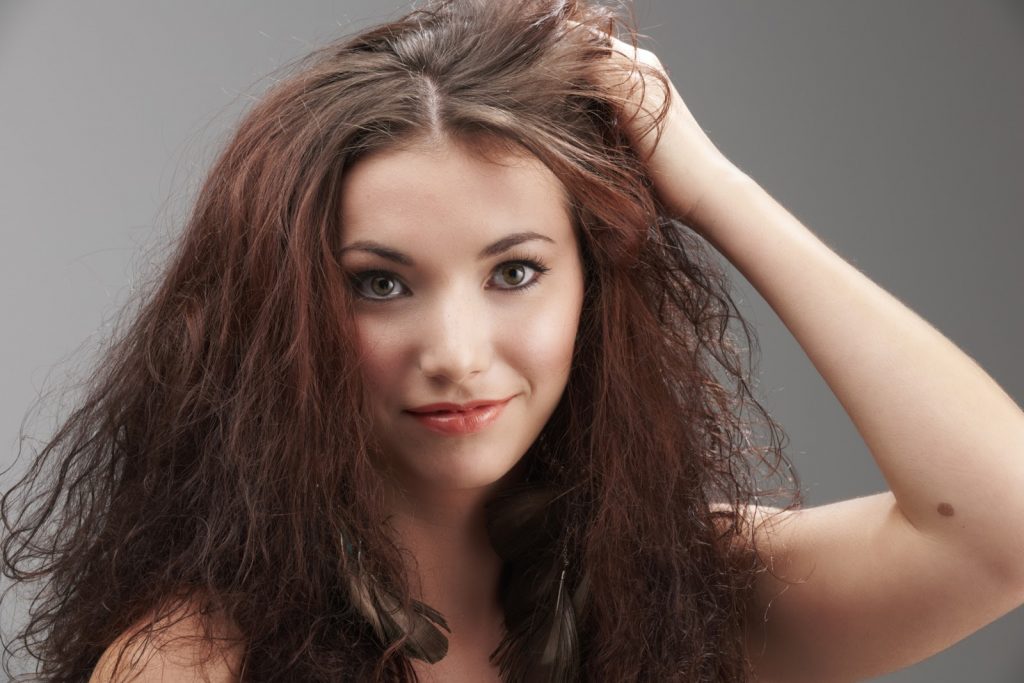 5 Kesalahan yang Membuat Pertumbuhan Rambut Terhambat