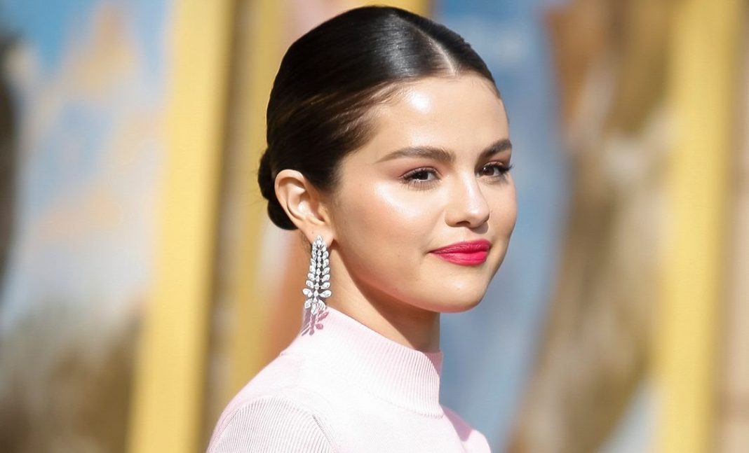 Rare Beauty Milik Selena Gomez Luncurkan Dua Palette Eyeshadow Vegan Limited Edition