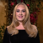 Adele di SNL: “Album Saya Belum Selesai”