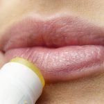 5 Langkah Dapatkan Bibir Pink Sehat Merona