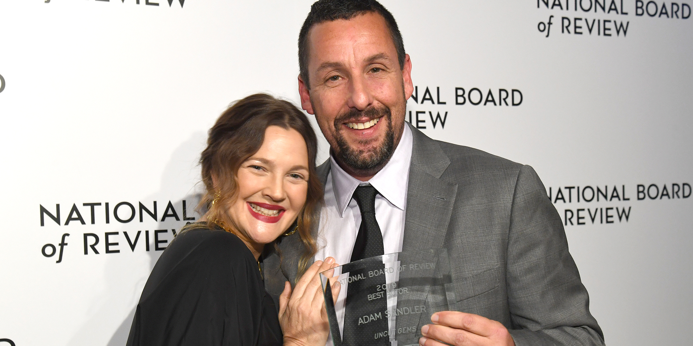 Adam Sandler Dan Drew Barrymore Rencanakan Reuni Film Keempat Mereka   Adam Sandler Drew Barrymore Today Main 200110 7837593458e0bbaba5398176a44dbf0b 