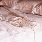 5 Mitos tentang Korset-cover