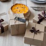 Tips DIY Gift Box Lucu dan Unik dari Kardus Bekas