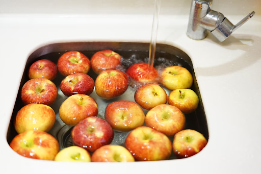 Petunjuk Lengkap Cara Mencuci Buah dan Sayuran