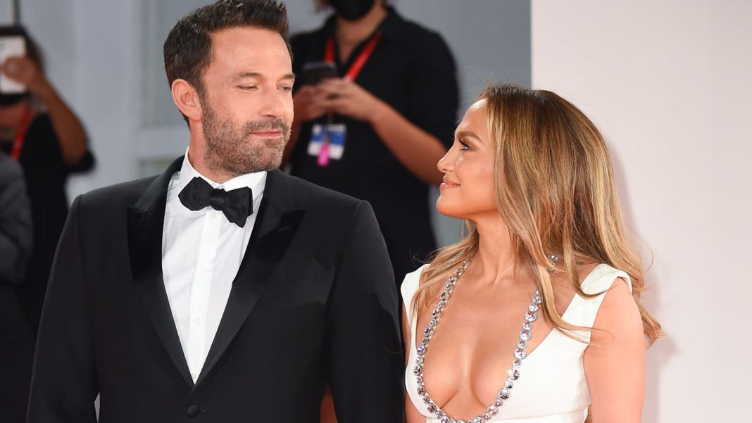 Tak Sekedar Rujuk, Jennifer Lopez Mengaku Siap Jalani Hubungan Serius dengan Ben Affleck