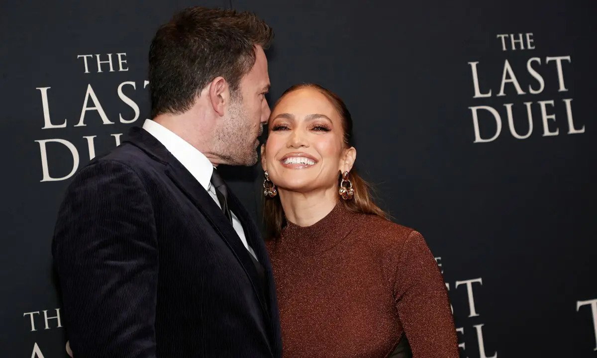 Tak Sekedar Rujuk, Jennifer Lopez Mengaku Siap Jalani Hubungan Serius dengan Ben Affleck