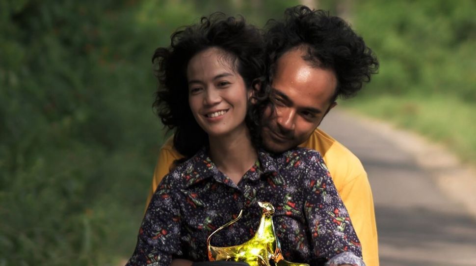 https://meramuda.com/news-entertainment/review-film/film-indonesia-yuni/