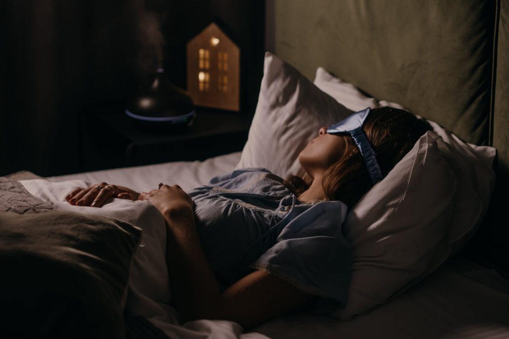 Penyebab, Gejala, serta 5 Cara Sederhana Mengatasi Insomnia Akut