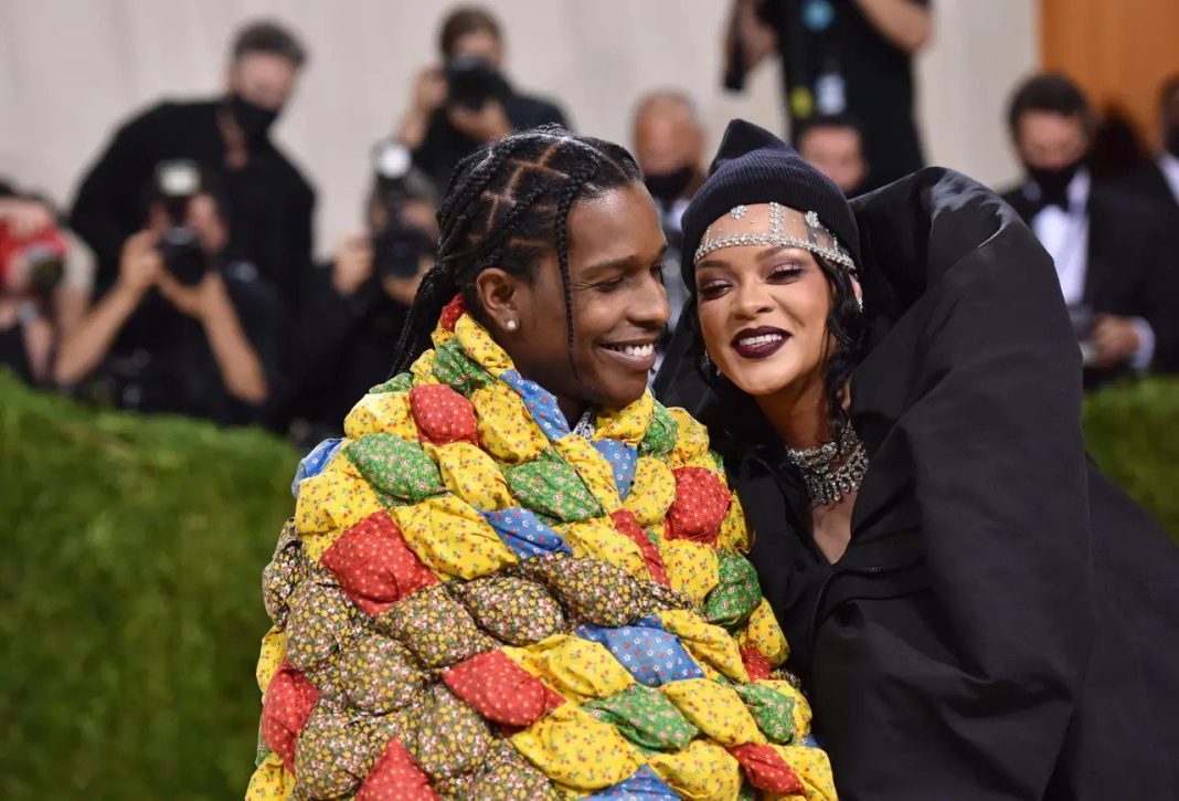 Setelah Putus Dengan Miliarder Hassan Jameel, Rihanna dan A$AP Rocky Dikabarkan Berpacaran