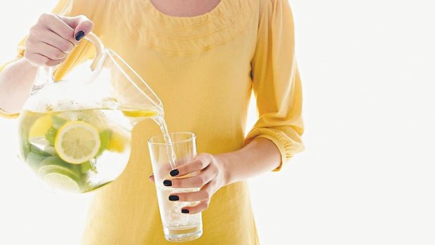 11 Manfaat Luar Biasa Air Lemon yang Mungkin Belum Kamu Ketahui (Bagian 1)