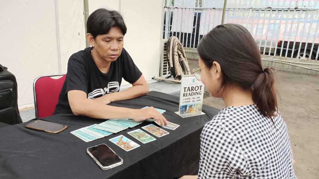 Jakarta Fair Hadirkan Ragam Hiburan Hingga Ramalan Tarot