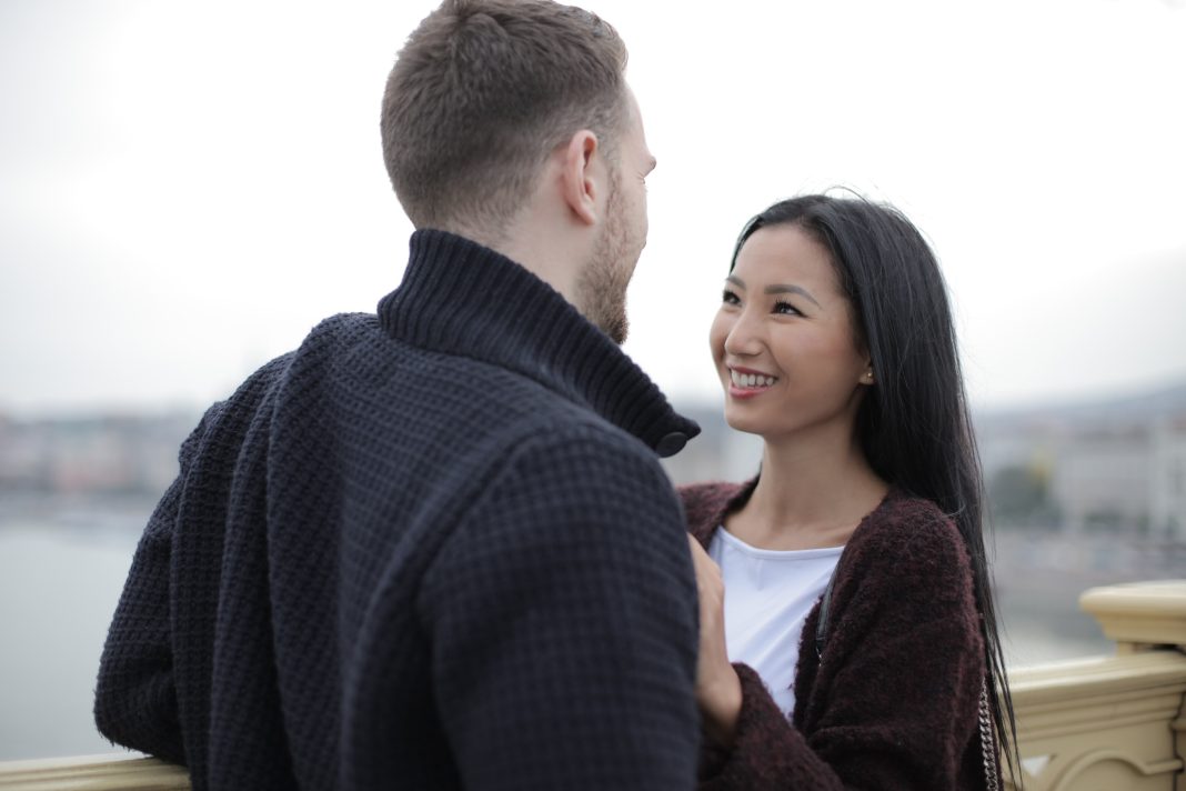 5 Love language ini Harus Kamu Tahu Saat Menjalin Hubungan
