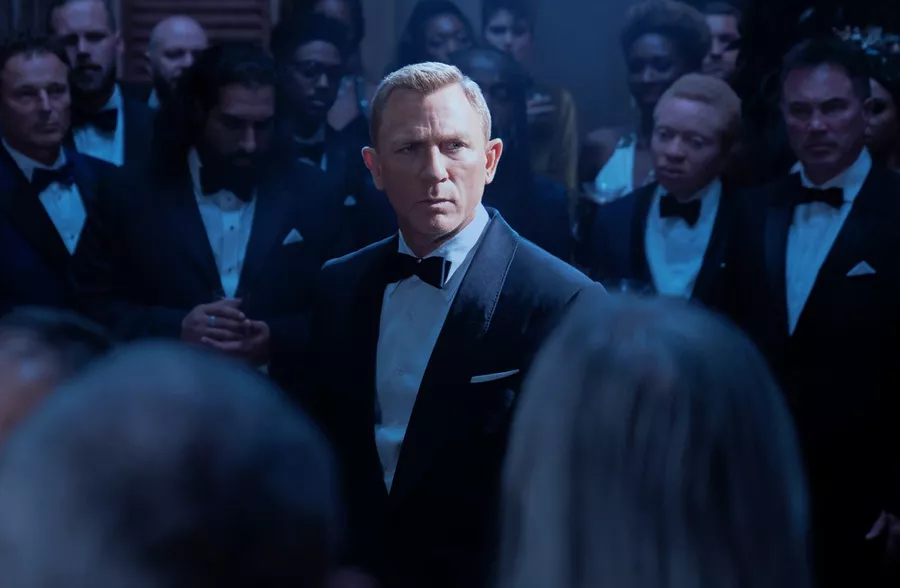 Produser Ungkap Kriteria Pemeran James Bond Terbaru: “Bukan Aktor Muda”