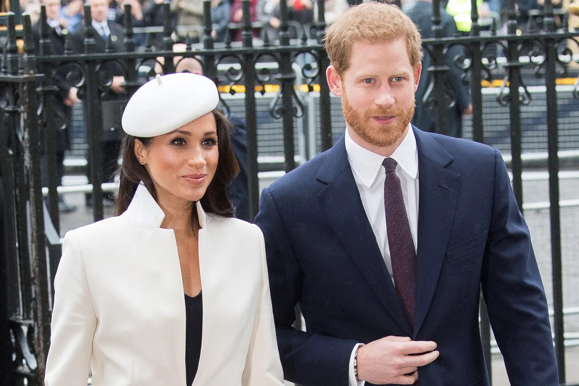 Lawan ‘Rasisme Struktural’ di Keluarga Kerajaan, Pangeran Harry dan Meghan Markle Raih Penghargaan Kennedy